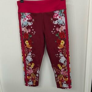 Johnny Was “Bee Active” leggings size XL